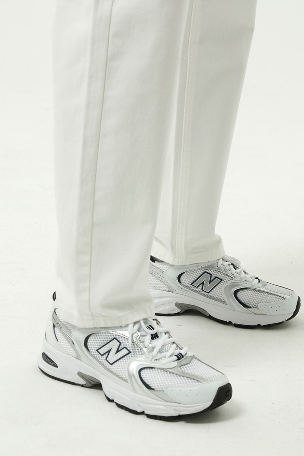 8b18654b-fd33-4c49-ad73-ffbdc6e55ec5-Max