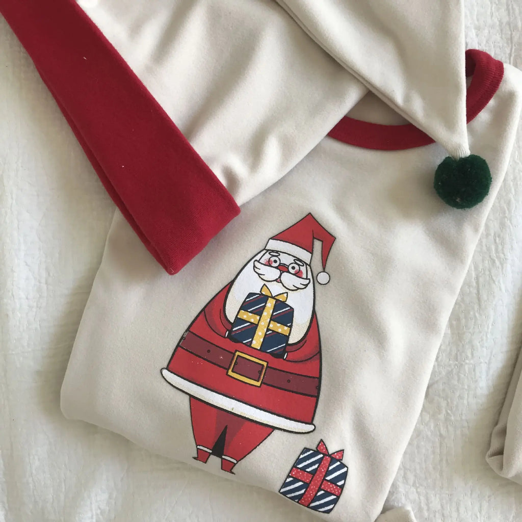 2025 Christmas Kids Pajamas Sets 1-8Y Baby Girls Boys Santa Claus Print Long Sleeve Top Pants with Hat Children Homewear Outfit