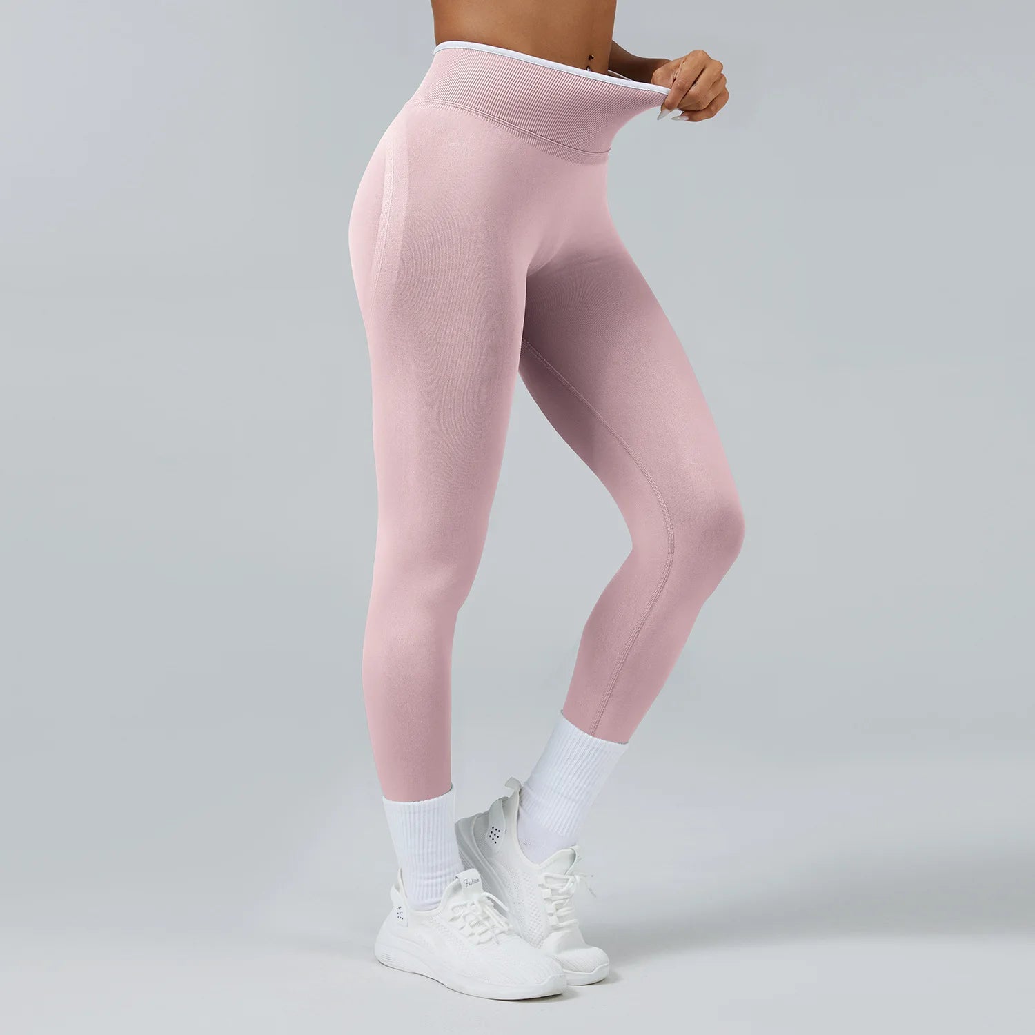 Seamless Butt Lifting Yoga Leggings – Tummy Control, Quick-Dry & Stylish Fit for Running & Outdoor