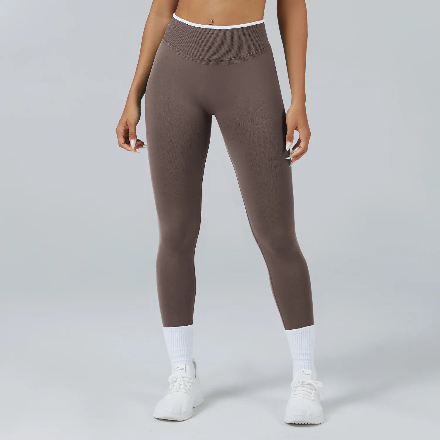 Seamless Butt Lifting Yoga Leggings – Tummy Control, Quick-Dry & Stylish Fit for Running & Outdoor