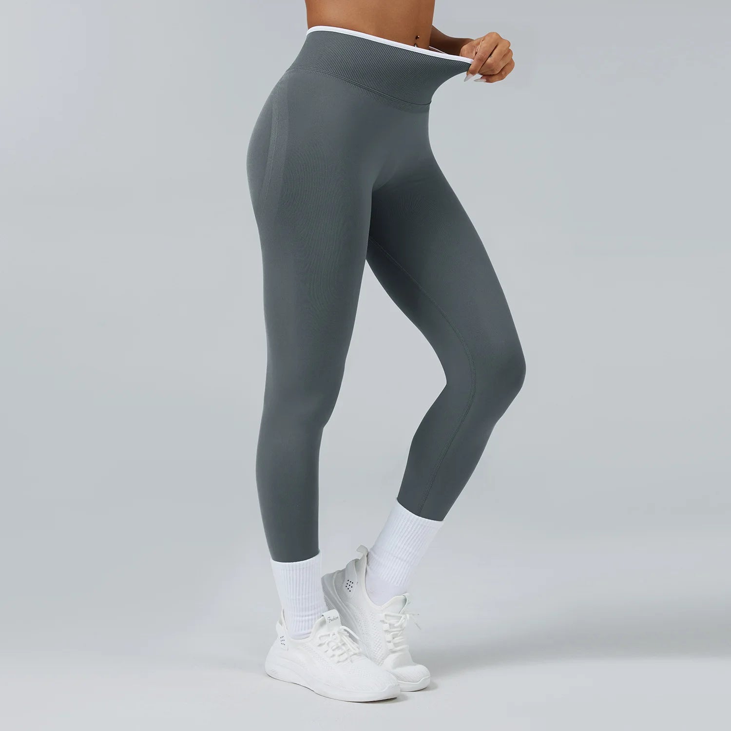 Seamless Butt Lifting Yoga Leggings – Tummy Control, Quick-Dry & Stylish Fit for Running & Outdoor