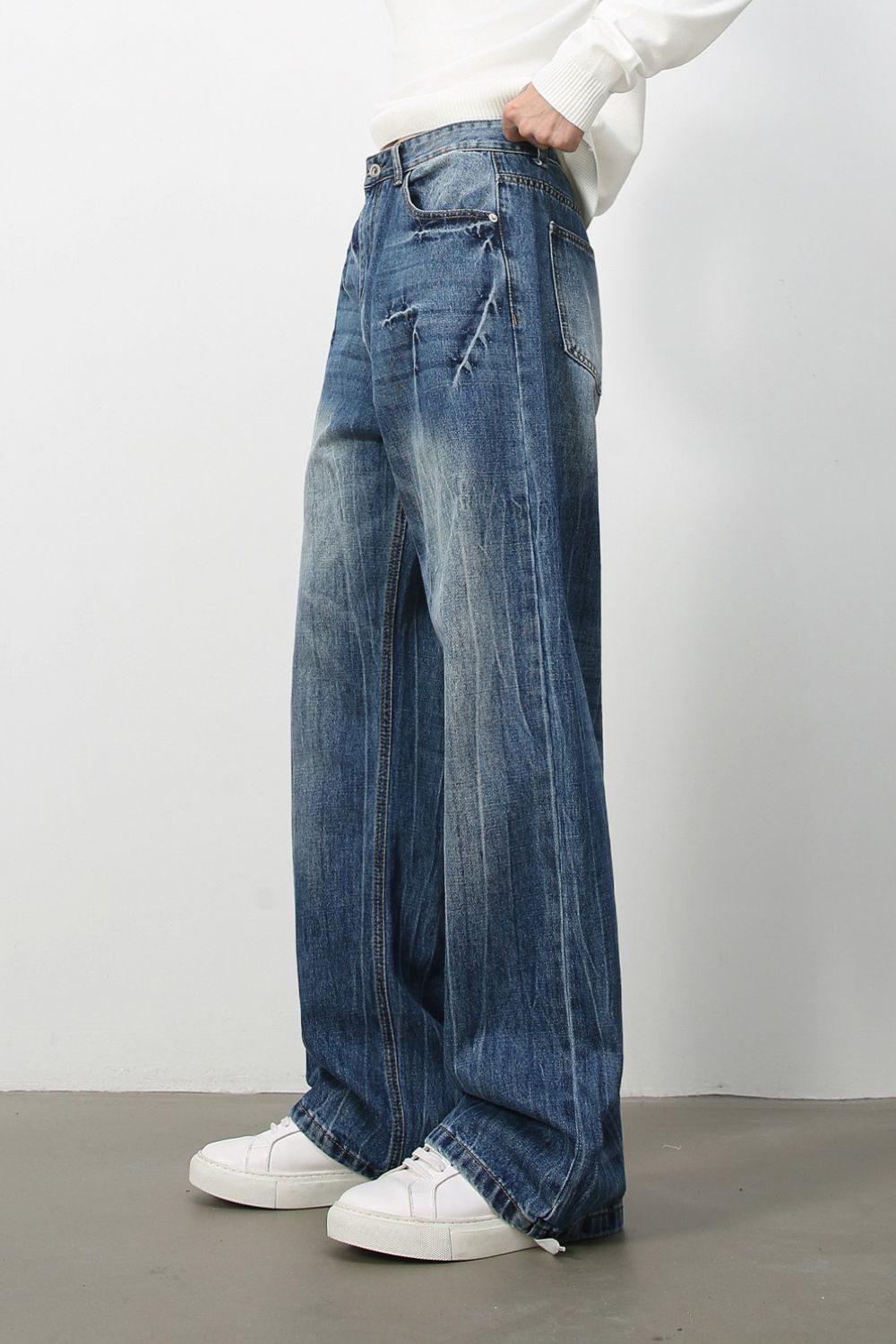 cb0d462e-9df7-42c1-ba96-59efa403c95f-Max